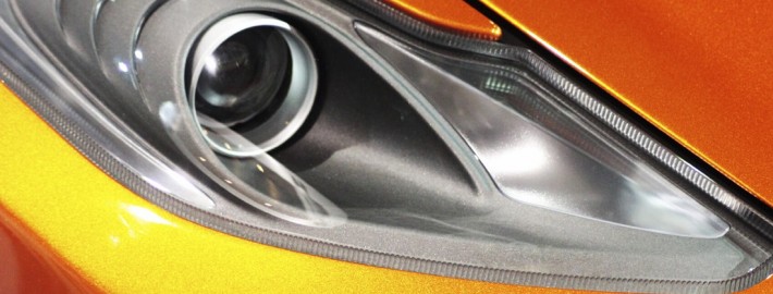 Opel Adam Orange Licht